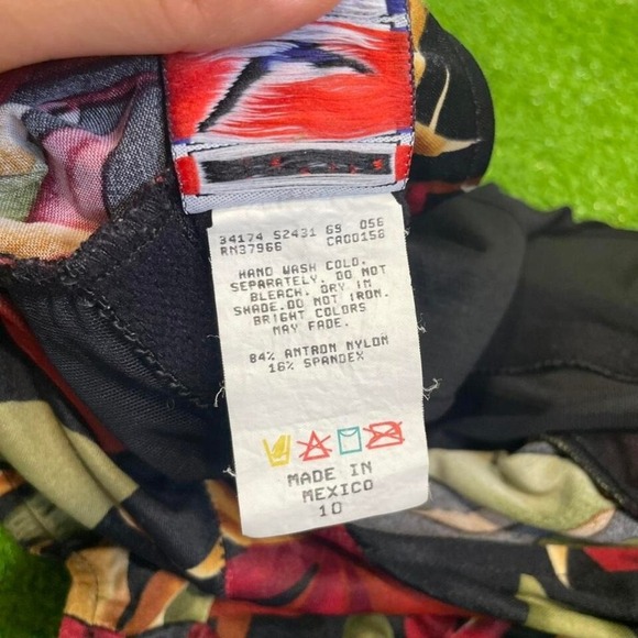 Vintage 90s Jantzen Women's 10 Swimsuit One Piece Floral Skirt Beach Vacation - Picture 7 of 8